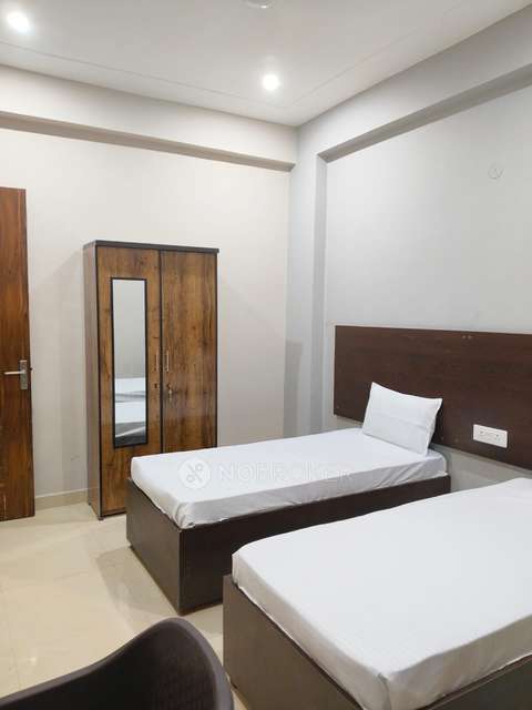 PG for Anyone in Sector 68