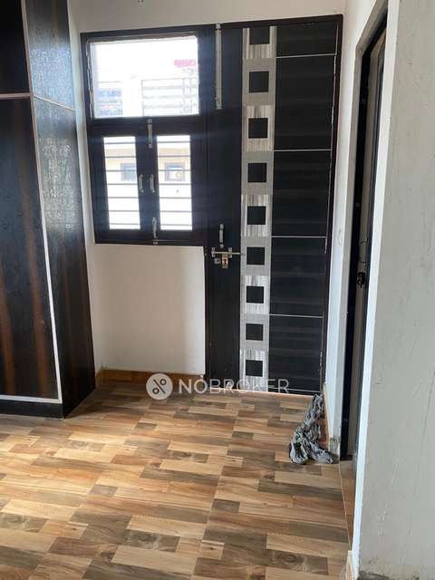 3 BHK Flat In Standalone Building   For Sale  In Palam Vihar