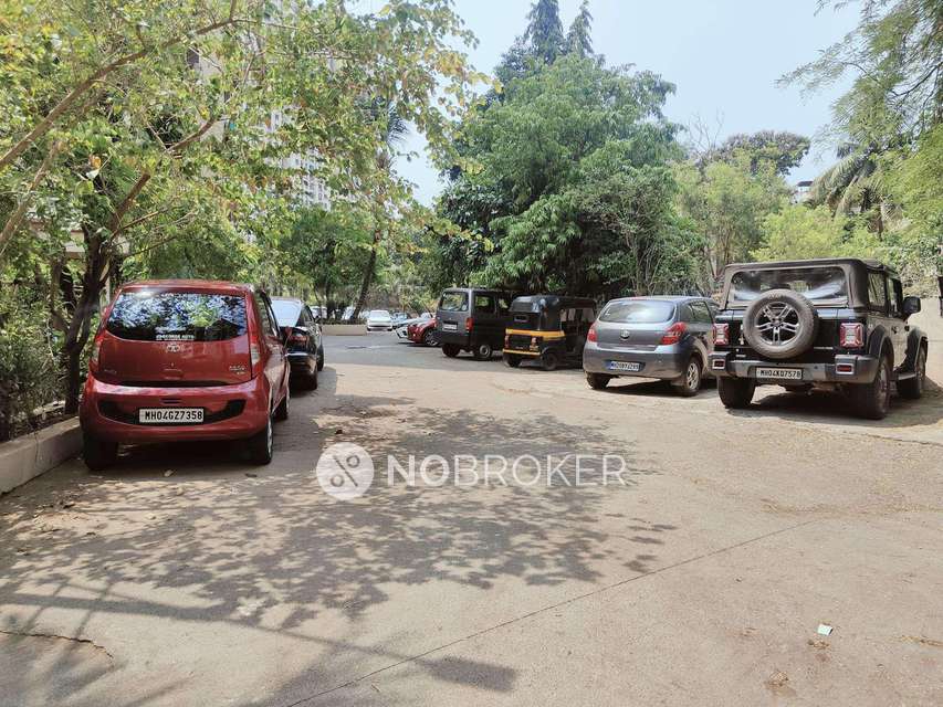 3 BHK Flat In New Gulmohar Chs For Sale  In Thane West