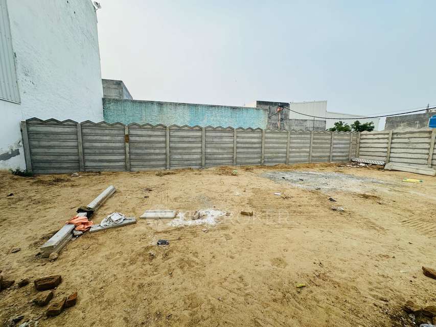 Plot For Sale  In Dwarka Sector 28 Bamnoli