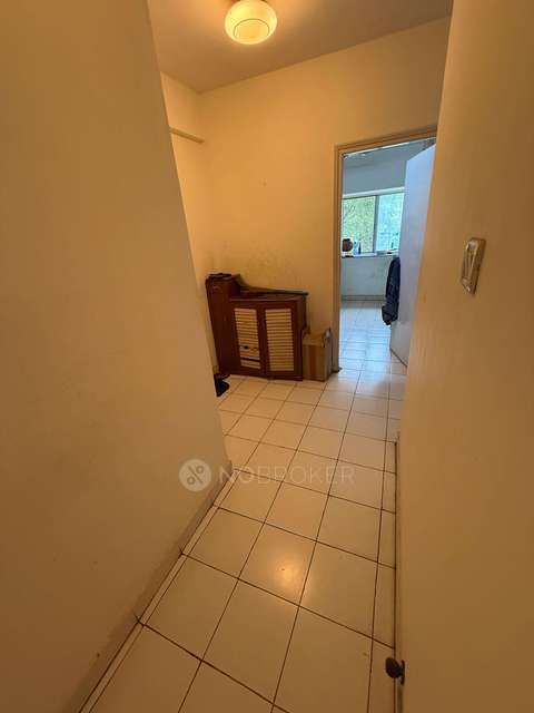 Single Room for Female In 2 BHK  In Dharmamsarteja  In Yerawada