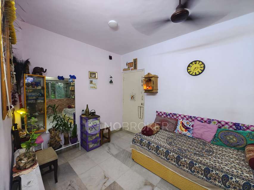 1 BHK Flat In Tirumala Krupa Chs, Kandivali West For Sale  In Kandivali West