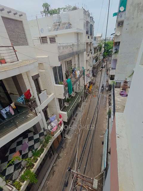 3 BHK Flat In Kesari Nandan Apartment For Sale  In Shop No. 2, 705-b, W, No. 6, Ward No 6, Kalka Dass, Mehrauli, New Delhi, Delhi 110030, India