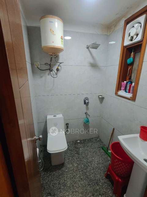 3 BHK Flat In Kesari Nandan Apartment For Sale  In Shop No. 2, 705-b, W, No. 6, Ward No 6, Kalka Dass, Mehrauli, New Delhi, Delhi 110030, India