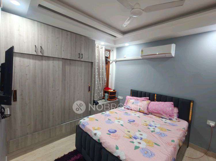 3 BHK Flat In Kesari Nandan Apartment For Sale  In Shop No. 2, 705-b, W, No. 6, Ward No 6, Kalka Dass, Mehrauli, New Delhi, Delhi 110030, India