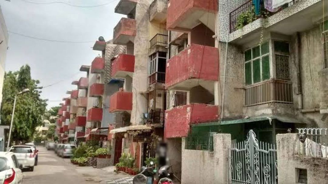 Dhwalgiri Apartments