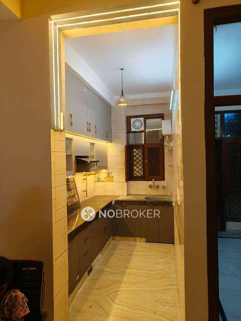 3 BHK Flat In Standalone Builing For Sale  In Indirapuram