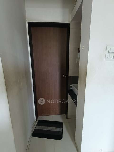 2 BHK Flat In Shraddha Spaces In Twin Tower For Sale  In Wakad