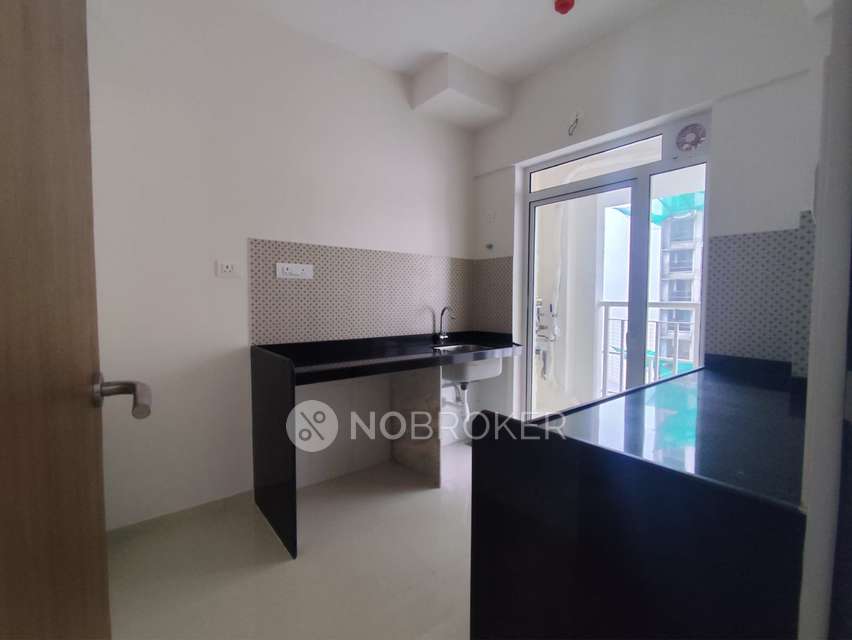 2 BHK Flat In Lodha Amara For Sale  In Lodha Amara