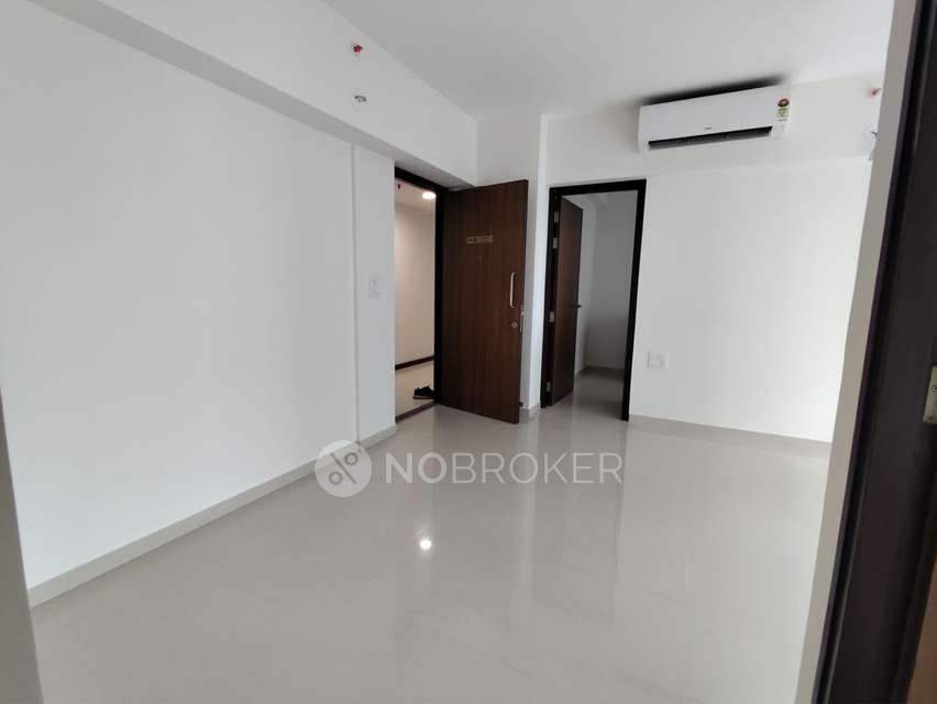 2 BHK Flat In Lodha Amara For Sale  In Lodha Amara