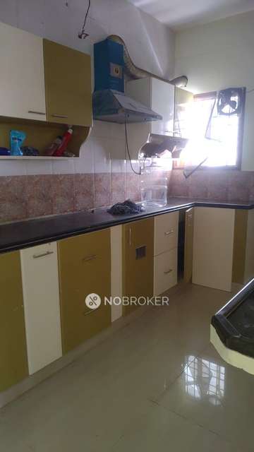 3 BHK Flat In Shanvi Apartment For Sale  In S. Kolathur