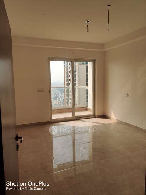 3 BHK Flat In Auro Kohinoor For Sale  In Hitec City