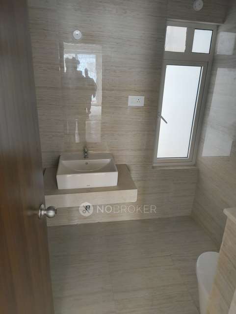 3 BHK Flat In Auro Kohinoor For Sale  In Hitec City