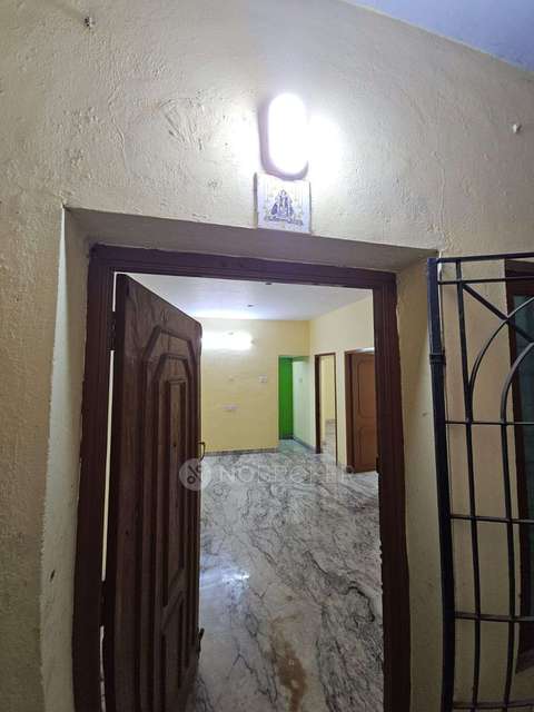 2 BHK Flat In  Krishna Apartment  For Sale  In Royapettah, 