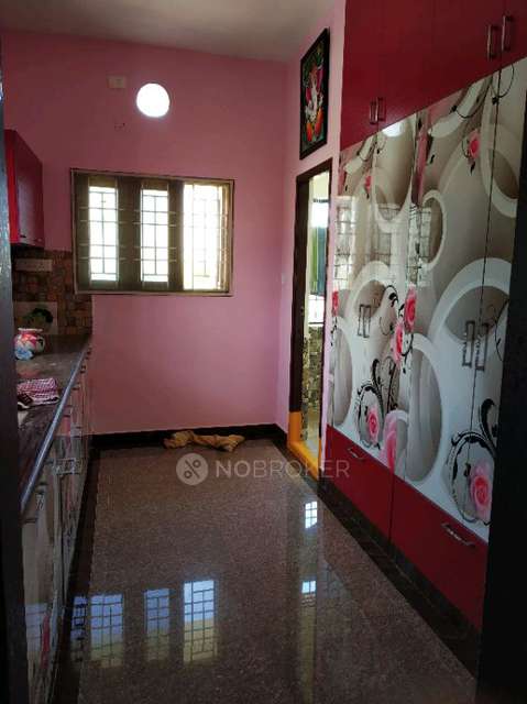 2 BHK Flat In Okkiyam  For Sale  In 6972, Sakthi Gardens 2nd Cross St, Block 9, Vivekananda Nagar, Okkiyampettai, Chennai, Thoraipakkam, Tamil Nadu 600097, India