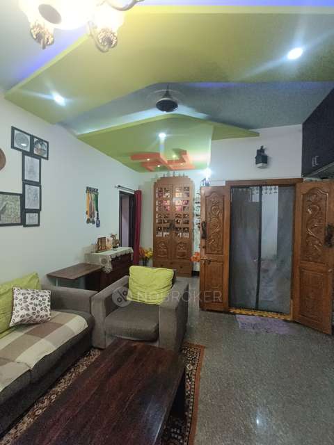 2 BHK Flat In Okkiyam  For Sale  In 6972, Sakthi Gardens 2nd Cross St, Block 9, Vivekananda Nagar, Okkiyampettai, Chennai, Thoraipakkam, Tamil Nadu 600097, India