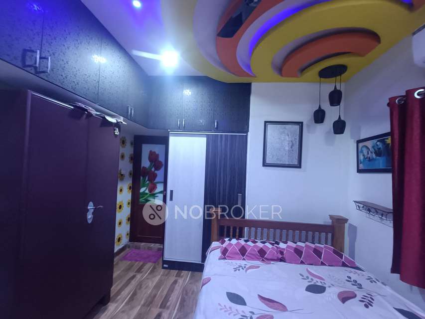2 BHK Flat In Okkiyam  For Sale  In 6972, Sakthi Gardens 2nd Cross St, Block 9, Vivekananda Nagar, Okkiyampettai, Chennai, Thoraipakkam, Tamil Nadu 600097, India
