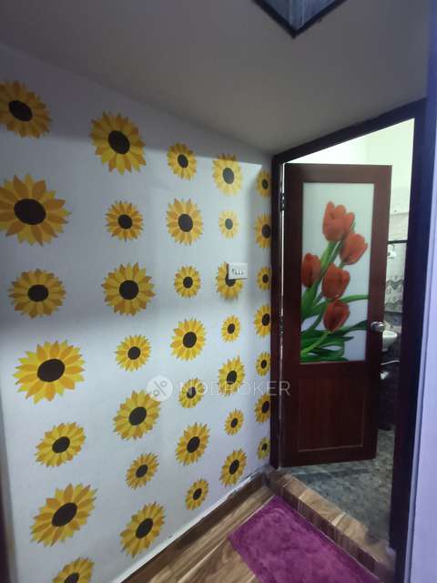 2 BHK Flat In Okkiyam  For Sale  In 6972, Sakthi Gardens 2nd Cross St, Block 9, Vivekananda Nagar, Okkiyampettai, Chennai, Thoraipakkam, Tamil Nadu 600097, India