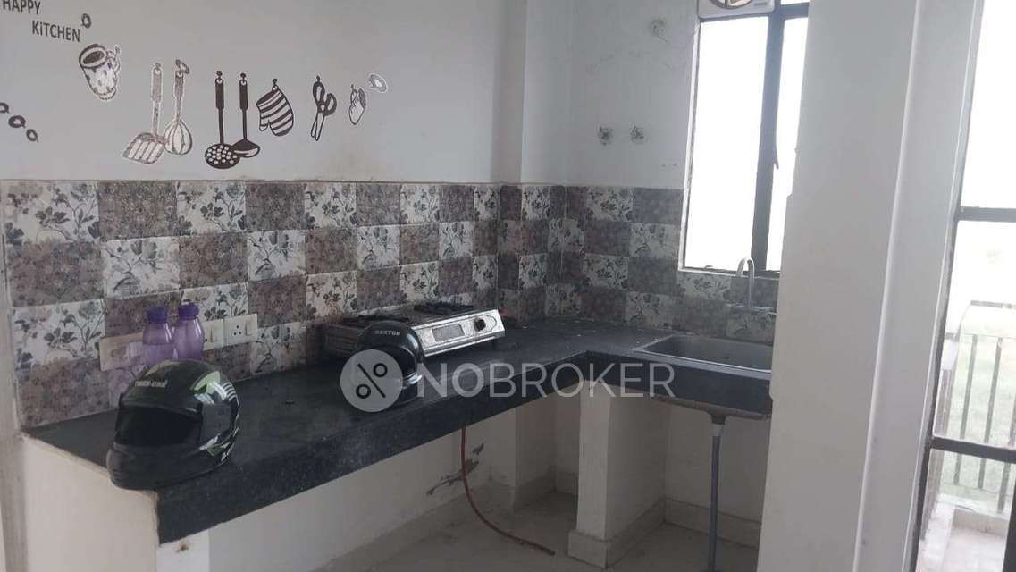 1 BHK Flat In Standalone Building  for Rent  In Sector 81