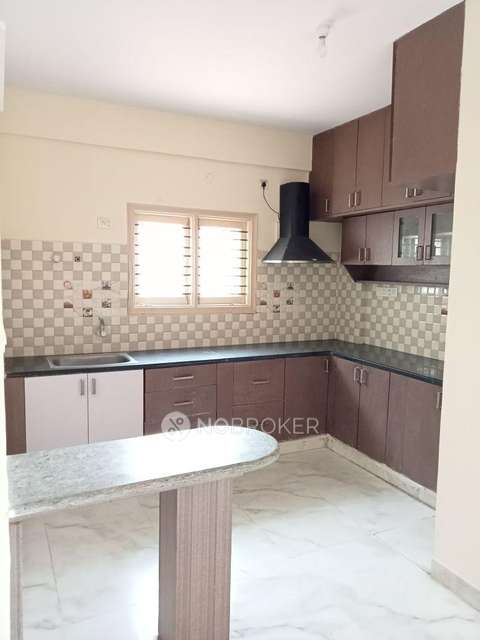 3 BHK Flat In S B V Apartment For Sale  In Jeevan Bima Nagar