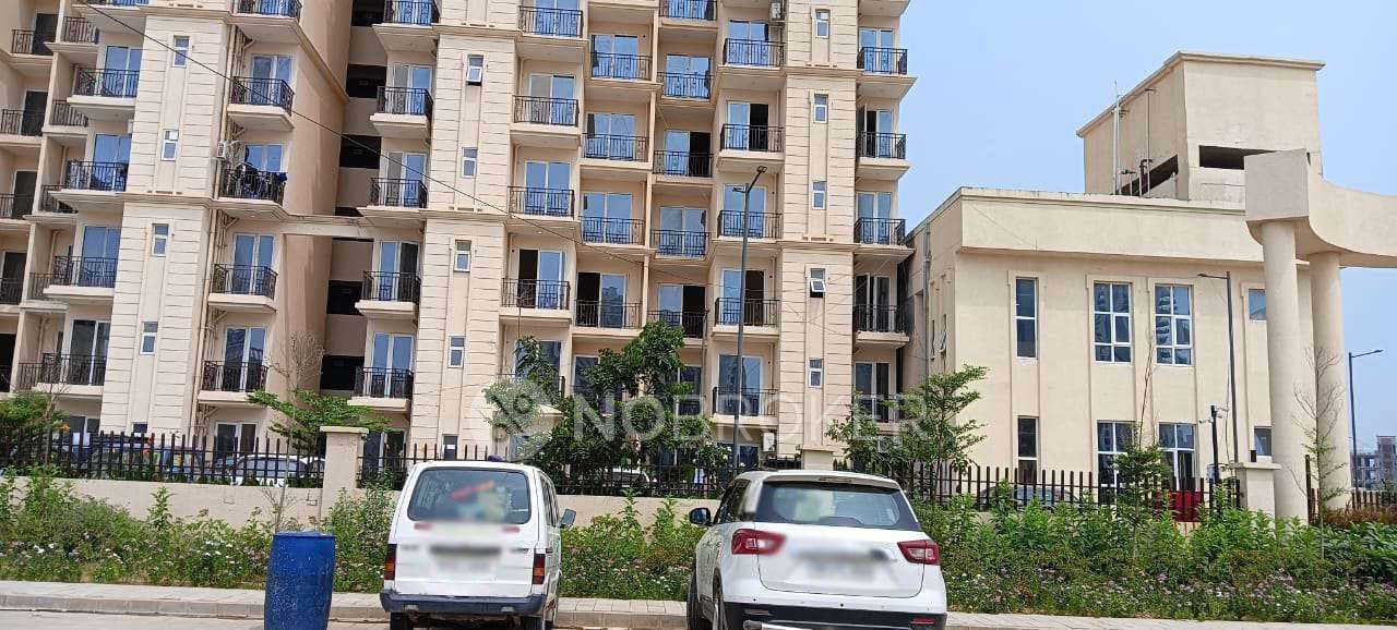 Shop in Golf Green, Gurgaon for Rent 