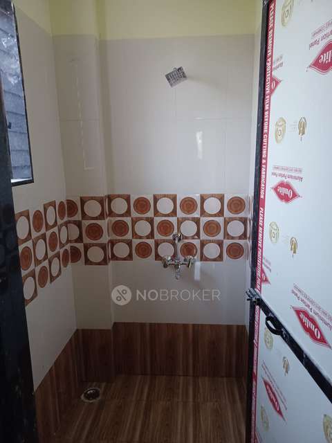 1 BHK Flat In Samruddhi Complex For Sale  In Valap