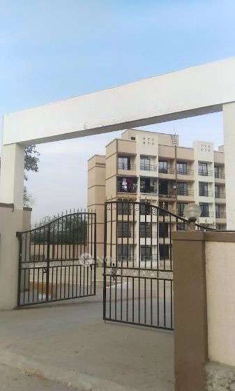 1 BHK Flat In Samruddhi Complex For Sale  In Valap