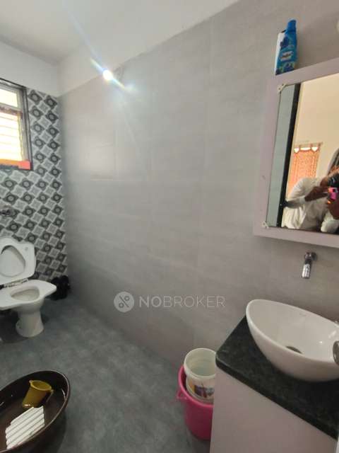 2 BHK Flat In Astha Society  for Rent  In Ravet