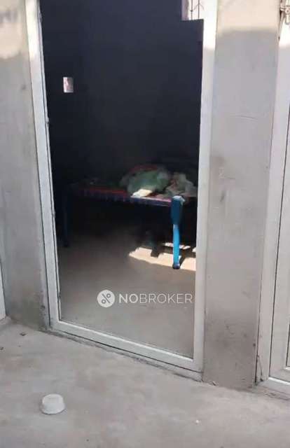 Godown/Warehouse in Gaur City 2, Noida for Rent 