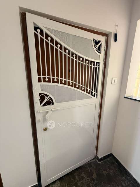 Single Room for Male In 2 BHK  In Eden Garden Tathawade, Pimpri Chinchwad In Eden Garden Tathawade