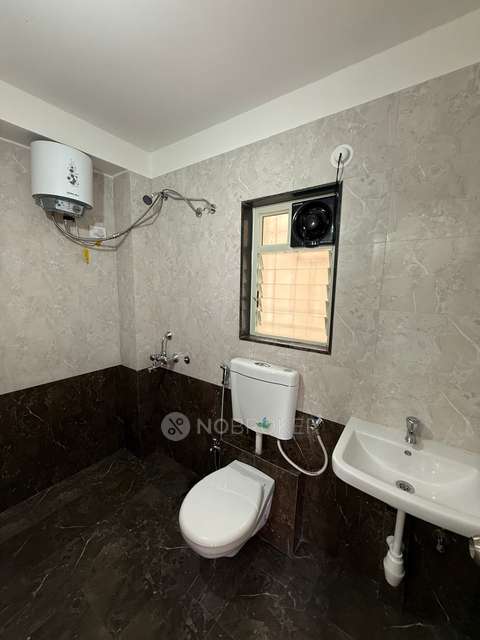 Single Room for Male In 2 BHK  In Eden Garden Tathawade, Pimpri Chinchwad In Eden Garden Tathawade