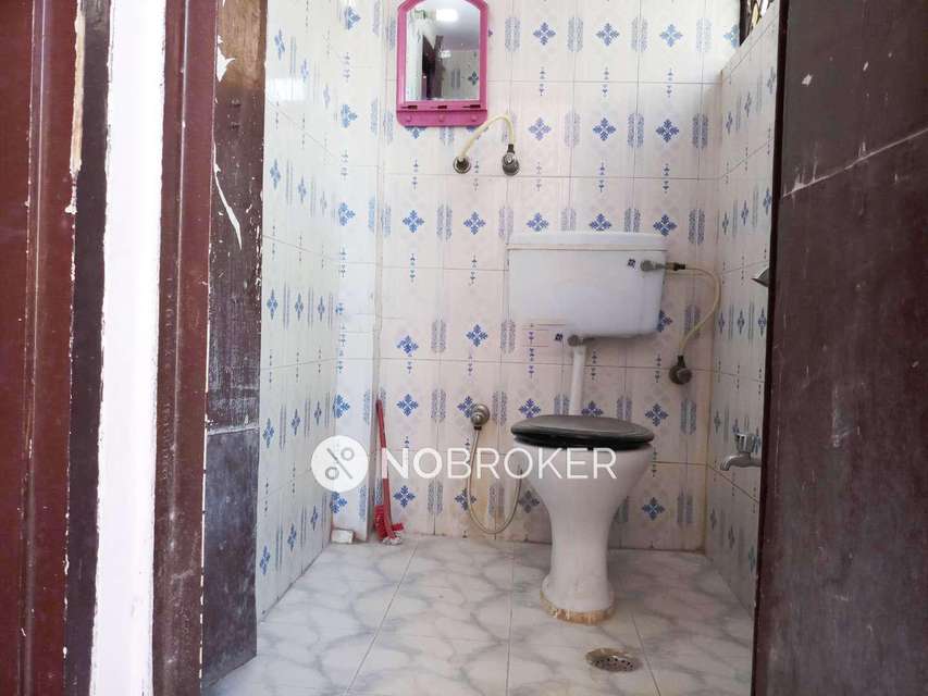 2 BHK Flat For Sale  In Kishangarh Village