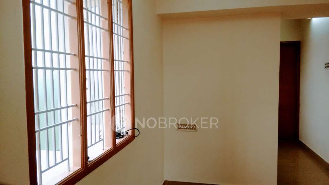 2 BHK Flat In Dhanalakshmi Appartment For Sale  In Kovur