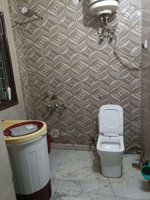 3 BHK Flat In Dashrathpuri  For Sale  In Dasrathpuri