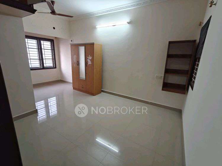 3 BHK Flat In Charijis Castle for Rent  In Manapakkam