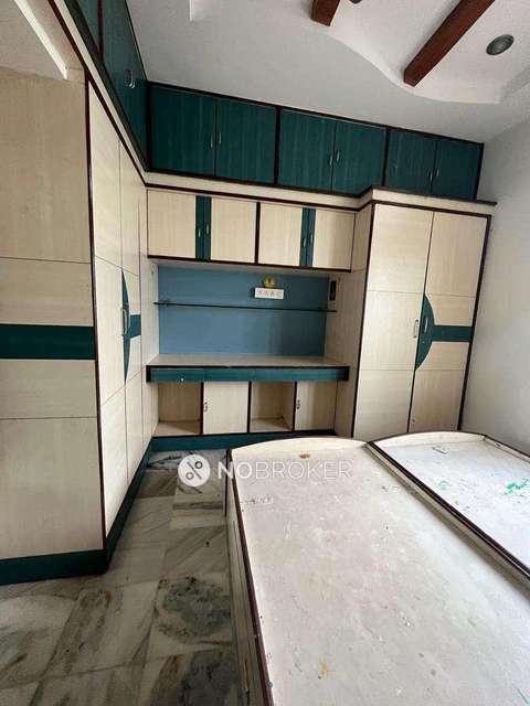 2 BHK Flat In Mayuri Laxmi Residency For Sale  In Kothapet