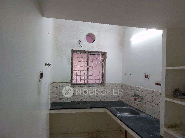 Office Space in 7a, Mettu St, Dhandeeswaram, Velachery, East, Chennai, Tamil Nadu 600042, India, Chennai for sale 