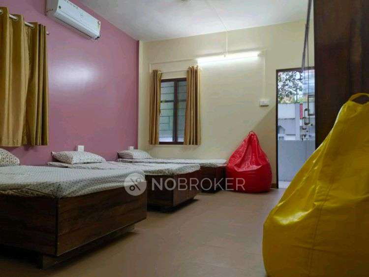 PG for Girls in 3988, Harihareshwar, Shivajinagar, Pune, Maharashtra 411016, India