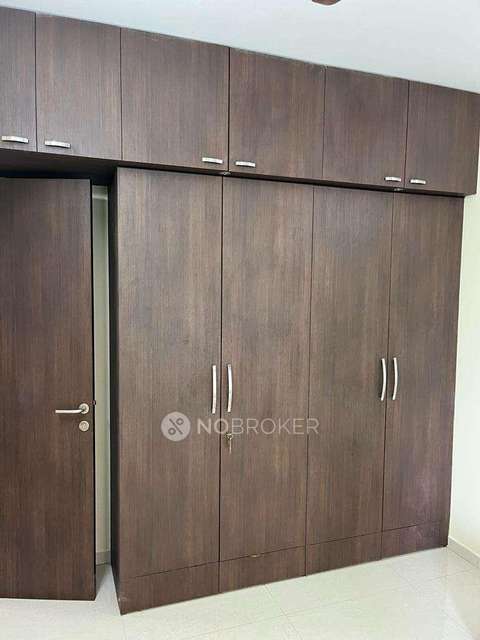 2 BHK Flat In Montivista For Sale  In Mulund West