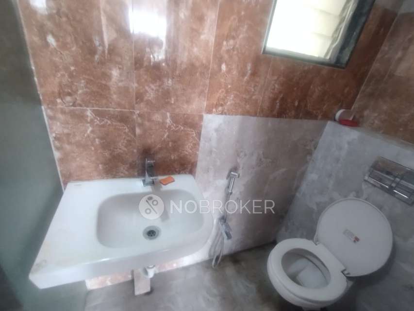 2 BHK Flat In Kohinoor Tinsel Town For Sale  In Pimpri-chinchwad