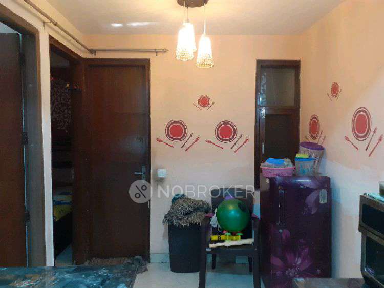 3 BHK Flat In Radhe Krishna Society For Sale  In Vasundhara