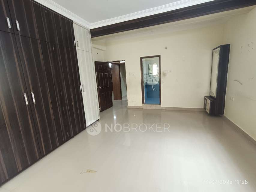 3 BHK Flat In Sri Mahalakshmi Residency For Sale  In Upparpally