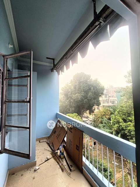 3 BHK Flat For Sale  In Janakpuri