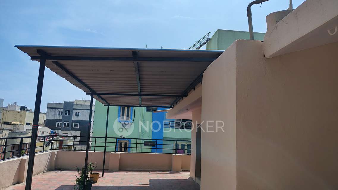 2 BHK Flat In Siri Residency For Sale  In  Madhapur