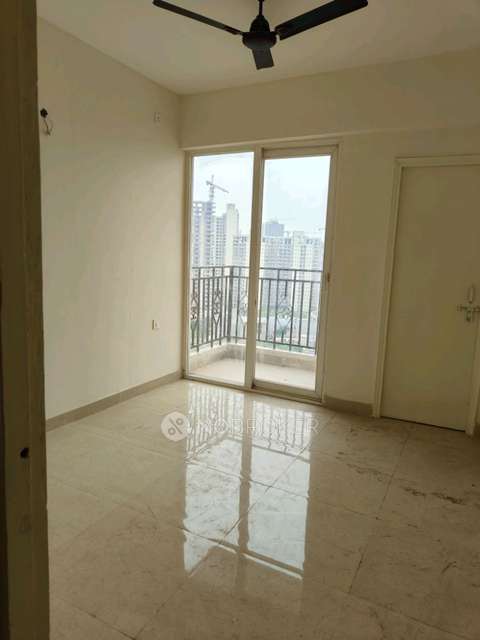 3 BHK Flat In Signature Global Golf Greens for Rent  In Sector 79