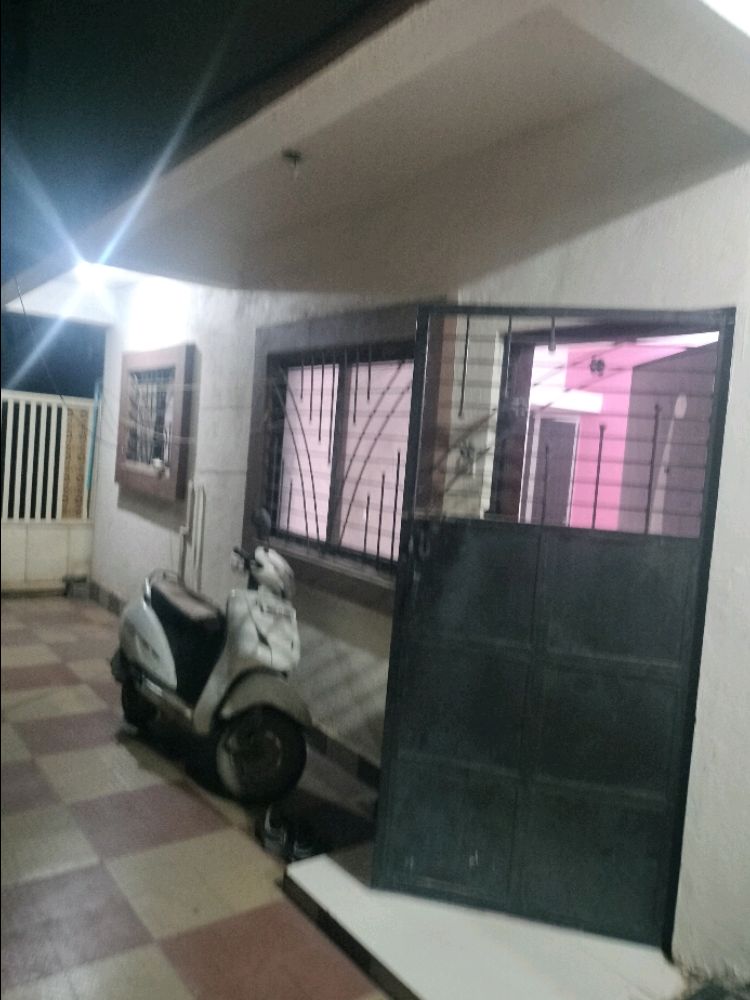 Mayureshwar Apartment