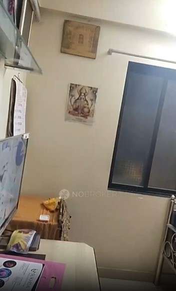 1 BHK Flat In Matru Chhaya Borivalli For Sale  In Borivali West