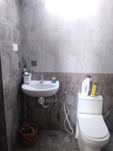 2 BHK Flat In Vgn Fairmont For Sale  In Guindy