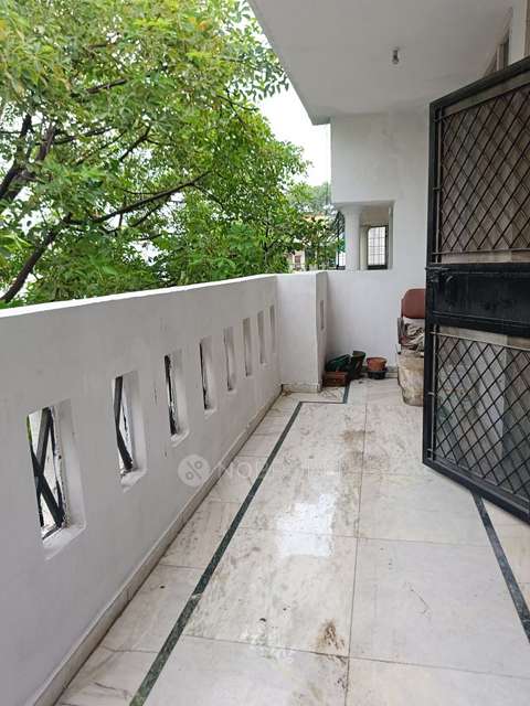 3 BHK Flat For Sale  In Sector 52 . Builder Floor