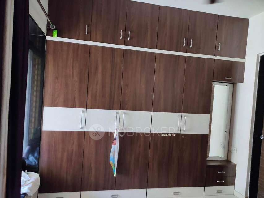 Single Room for Male In 2 BHK  In Vedanta Co-operative Housing Society, In Wakad